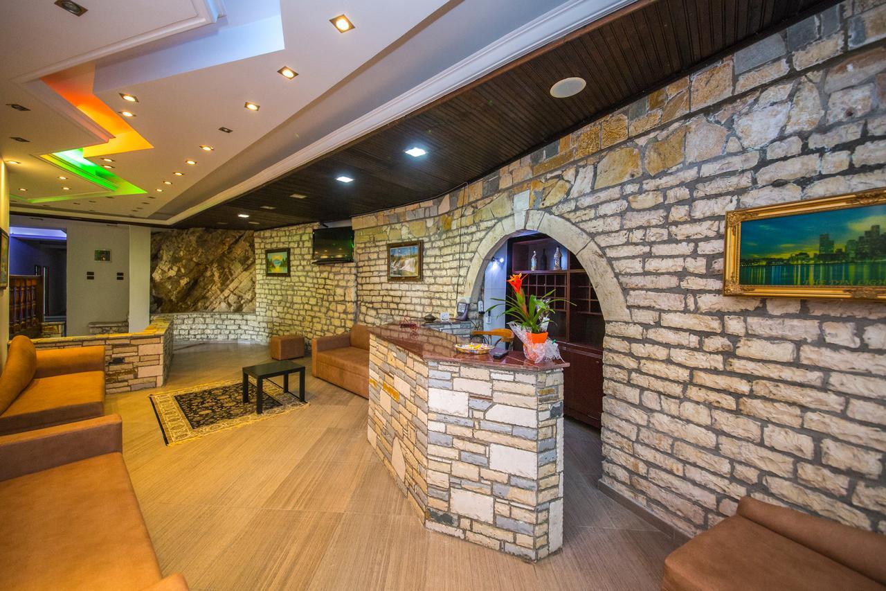 Hotel Ajka Berat Exterior photo