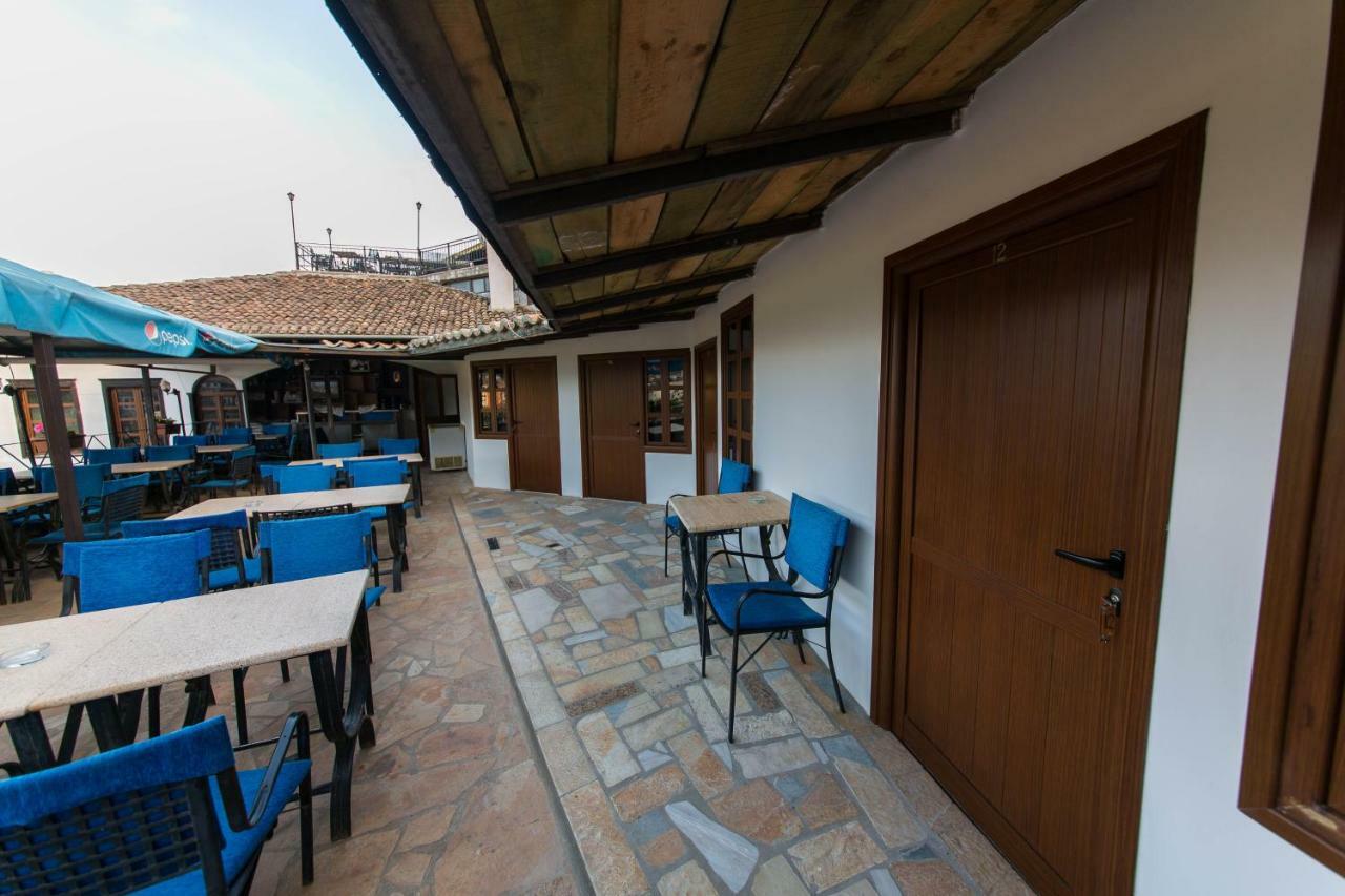 Hotel Ajka Berat Exterior photo